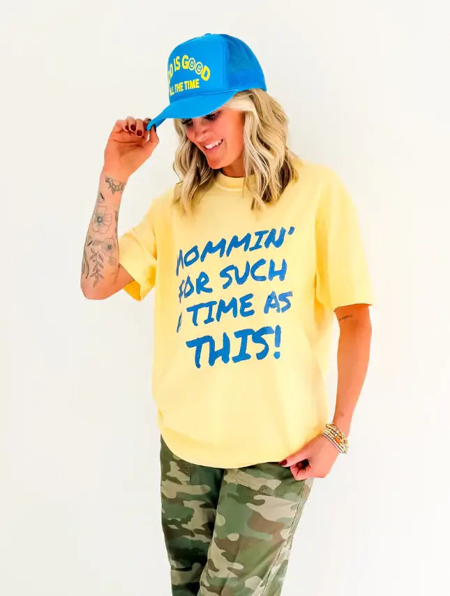 Mommin Tee