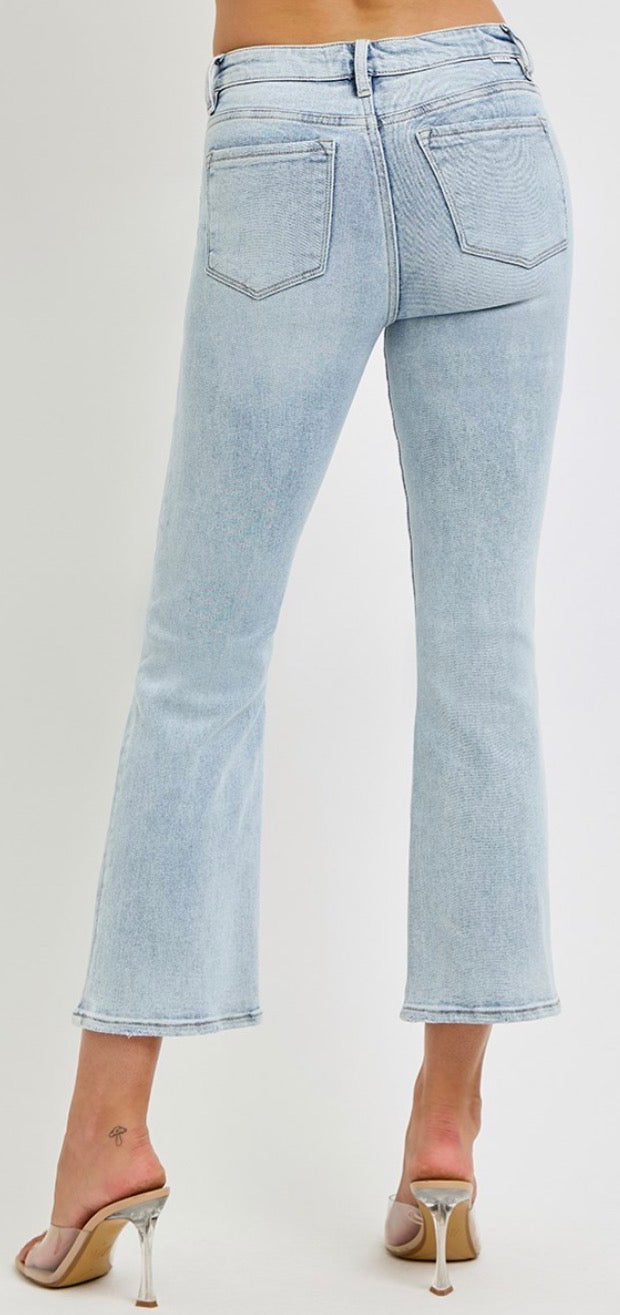 Plus Light Washed Cropped Jeans