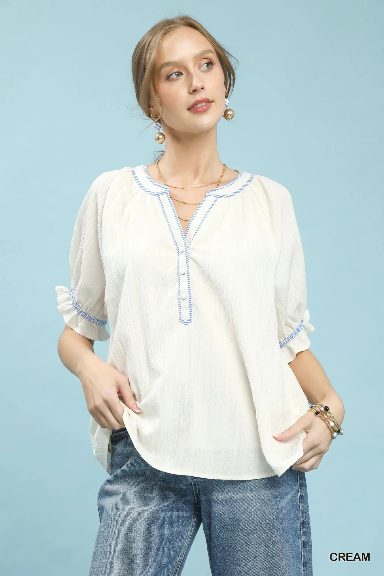 Textured Split Neck Puff Sleeve Top