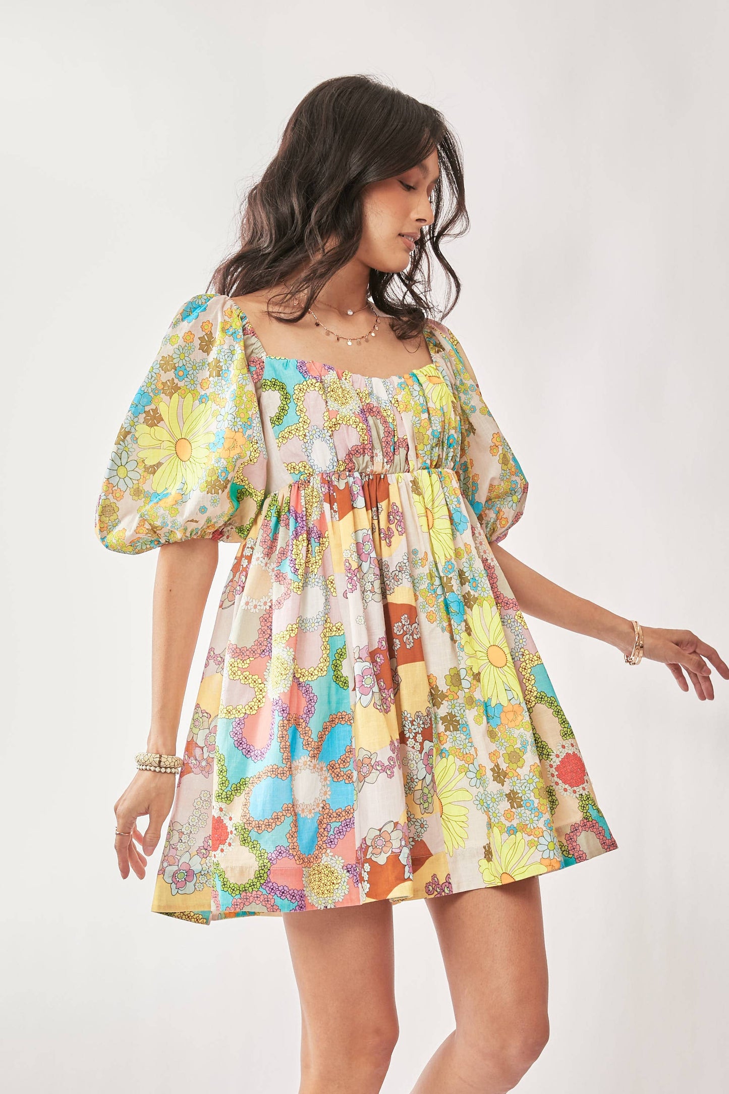 PLUS FLORAL PUFF SHORT SLEEVE BABYDOLL MINI DRESS
