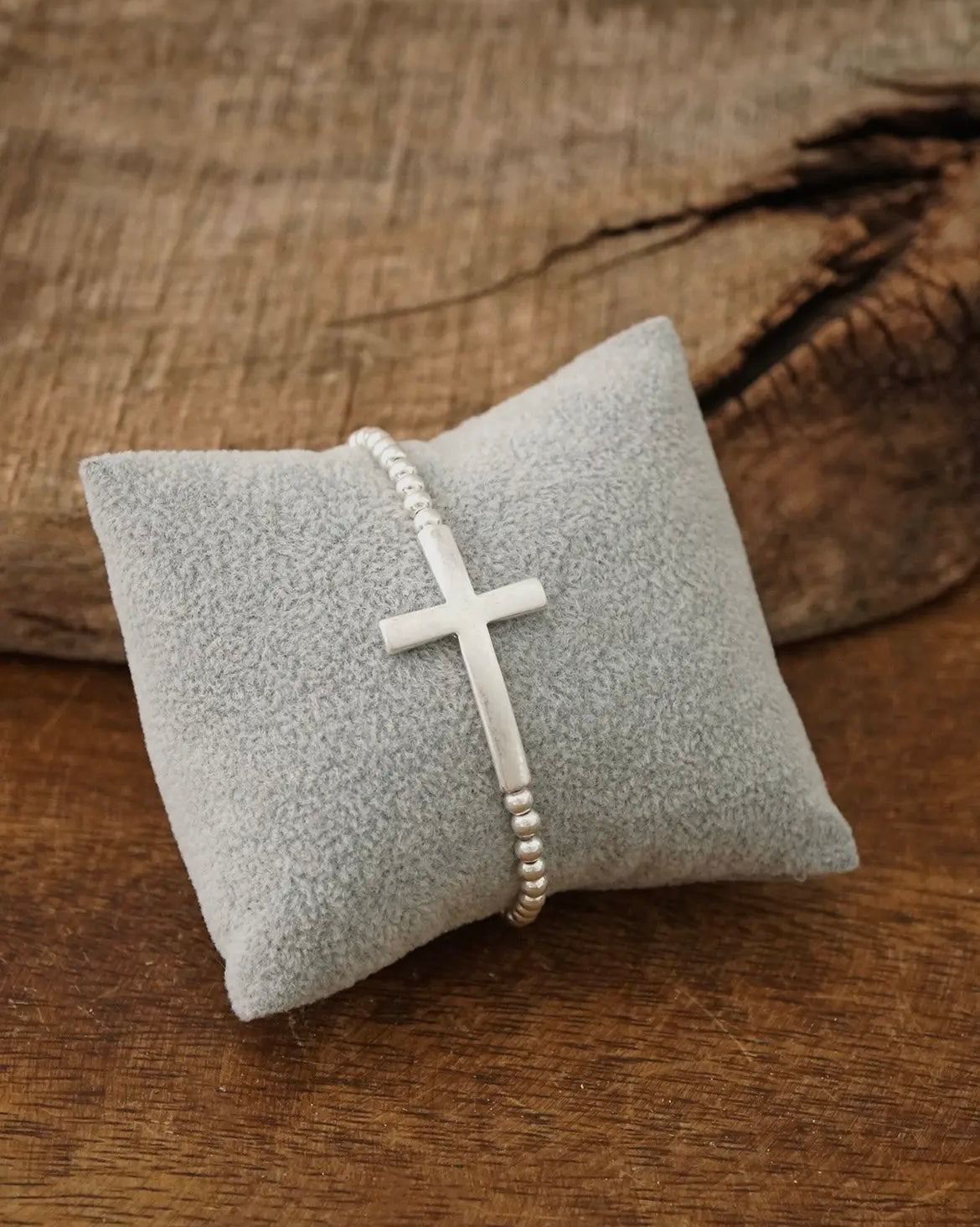 Cross Stretchy Bracelet