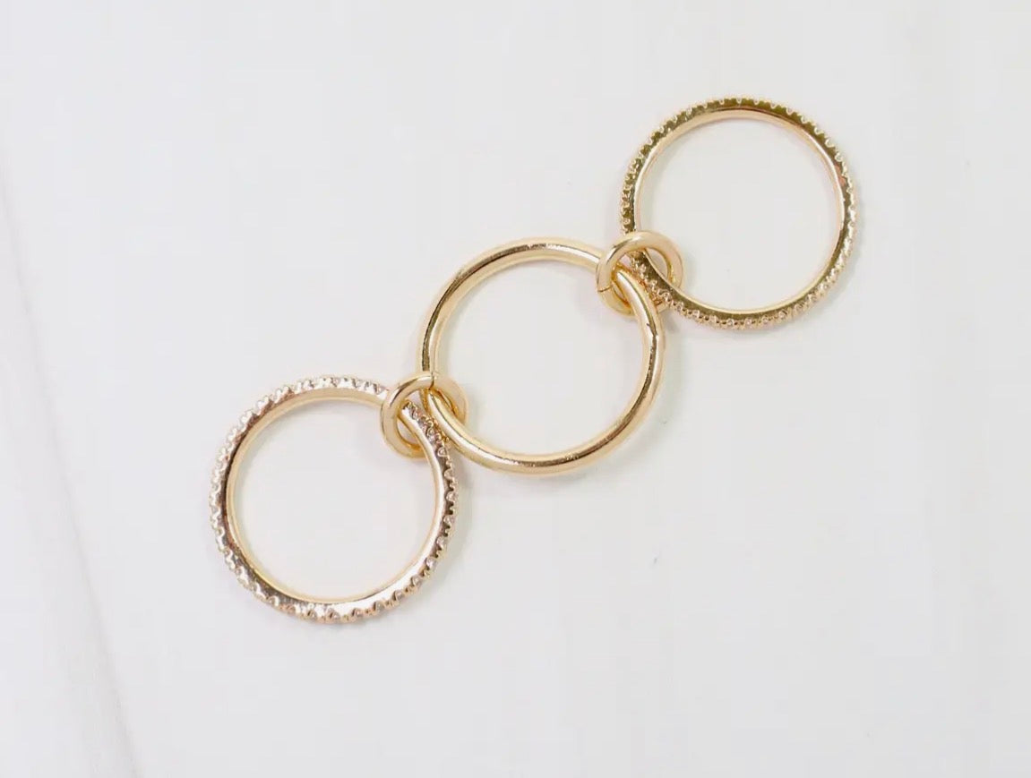 Interlocking Ring Set