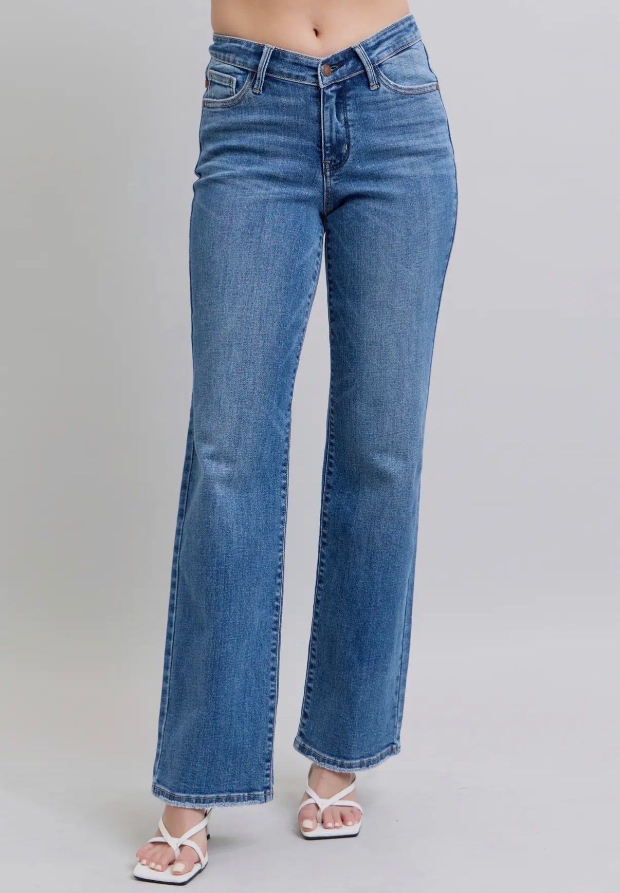 Judy Blue 90’s Straight Fit Jeans