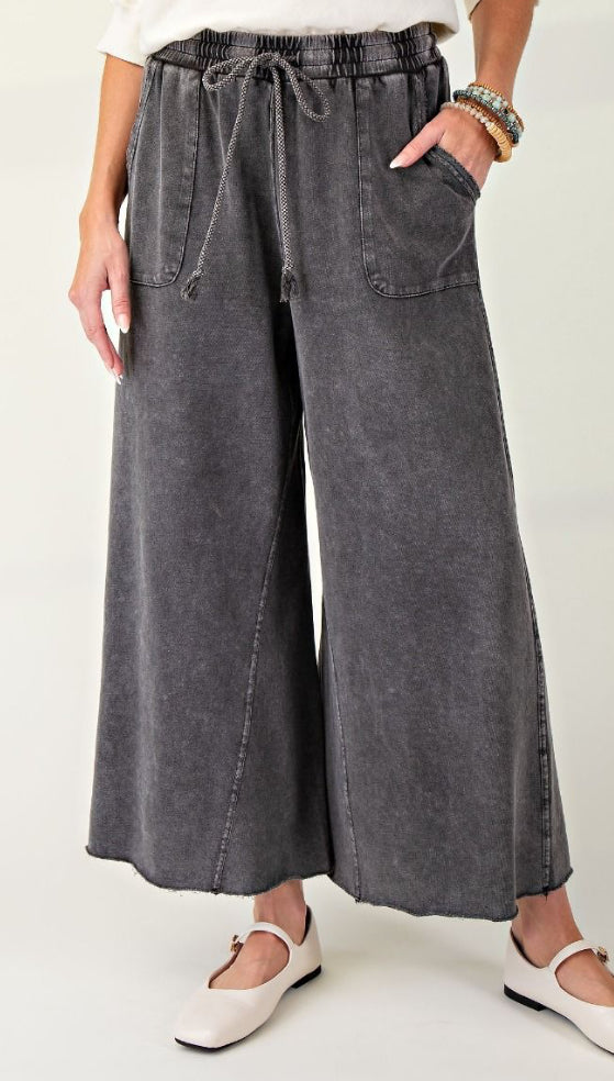 Wide Leg Pants With Pockets