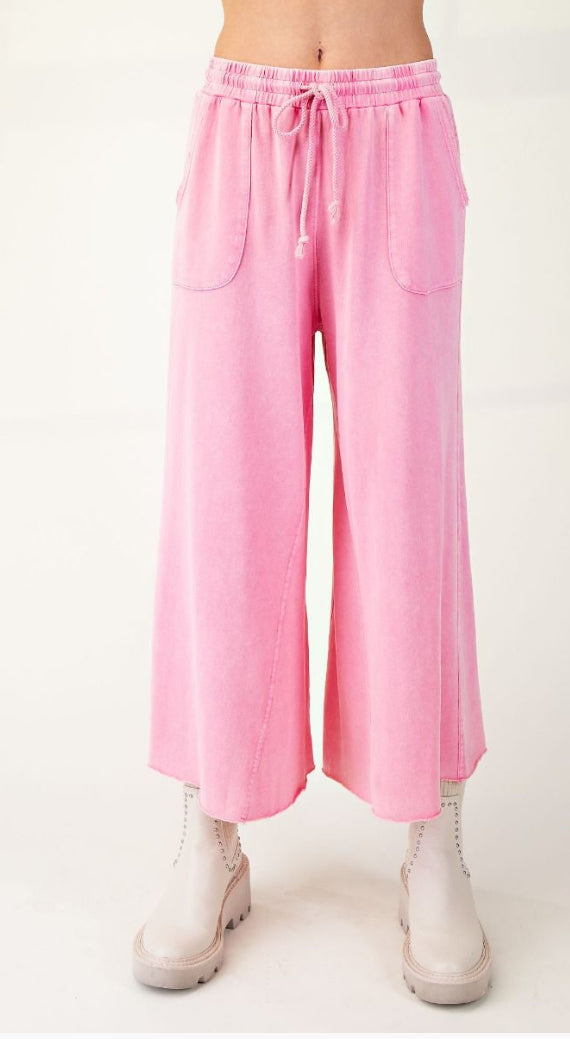 Wide Leg Pants With Pockets