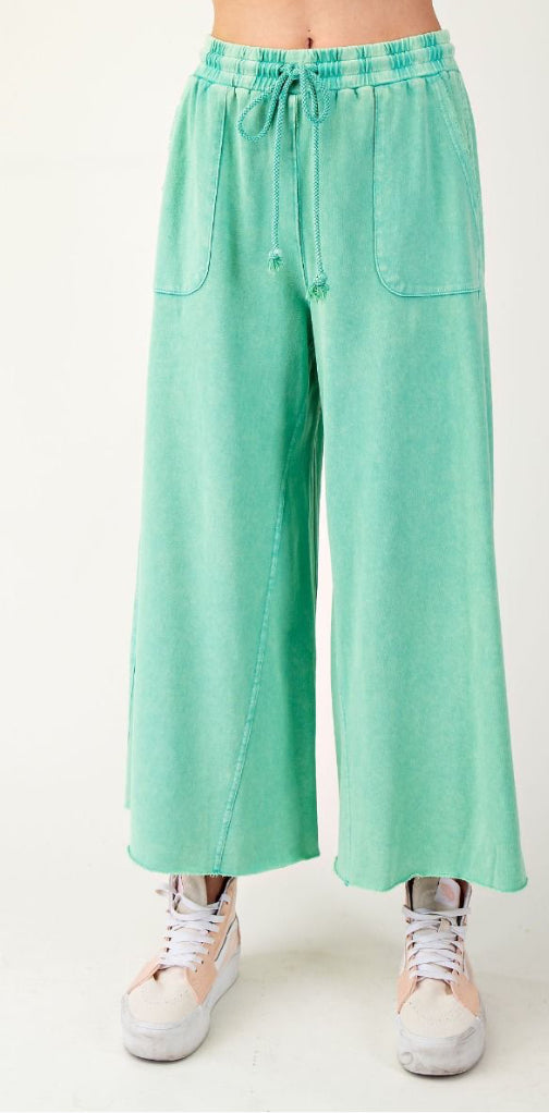 Wide Leg Pants With Pockets