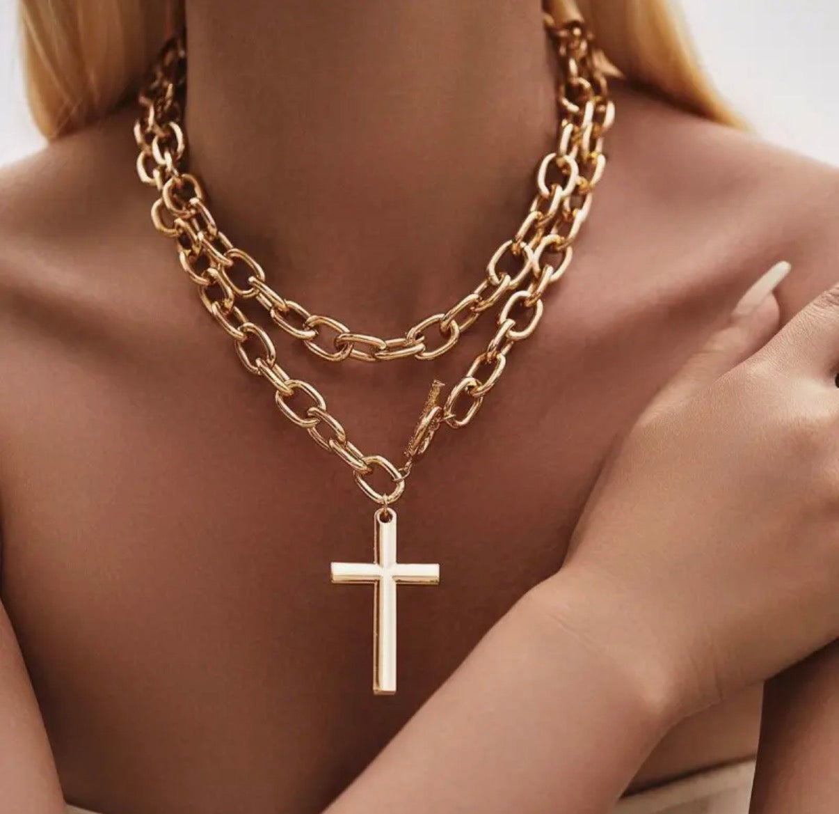 Puffy Cross Chain Necklace