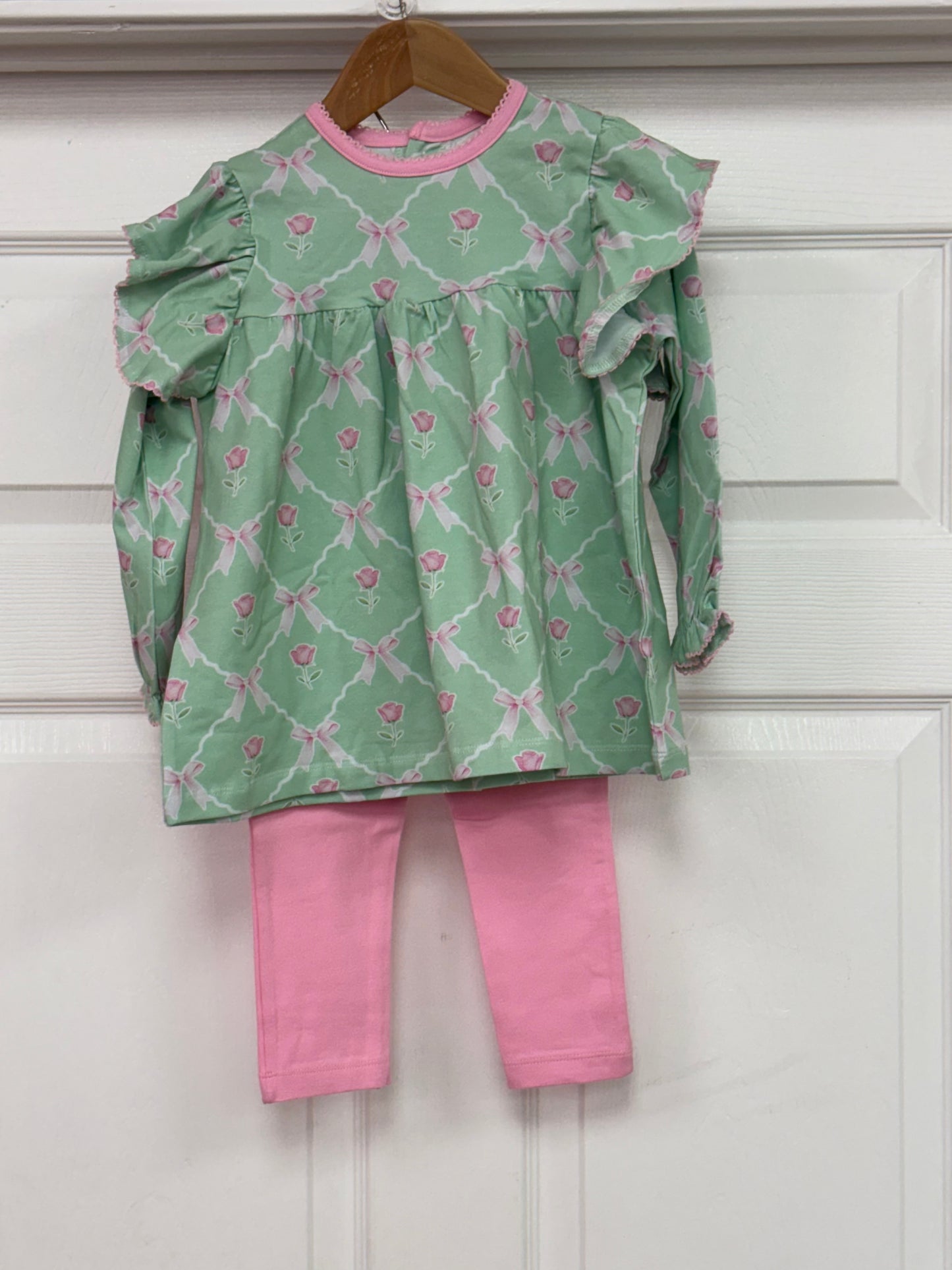 Rose Of Bows Legging Outfit