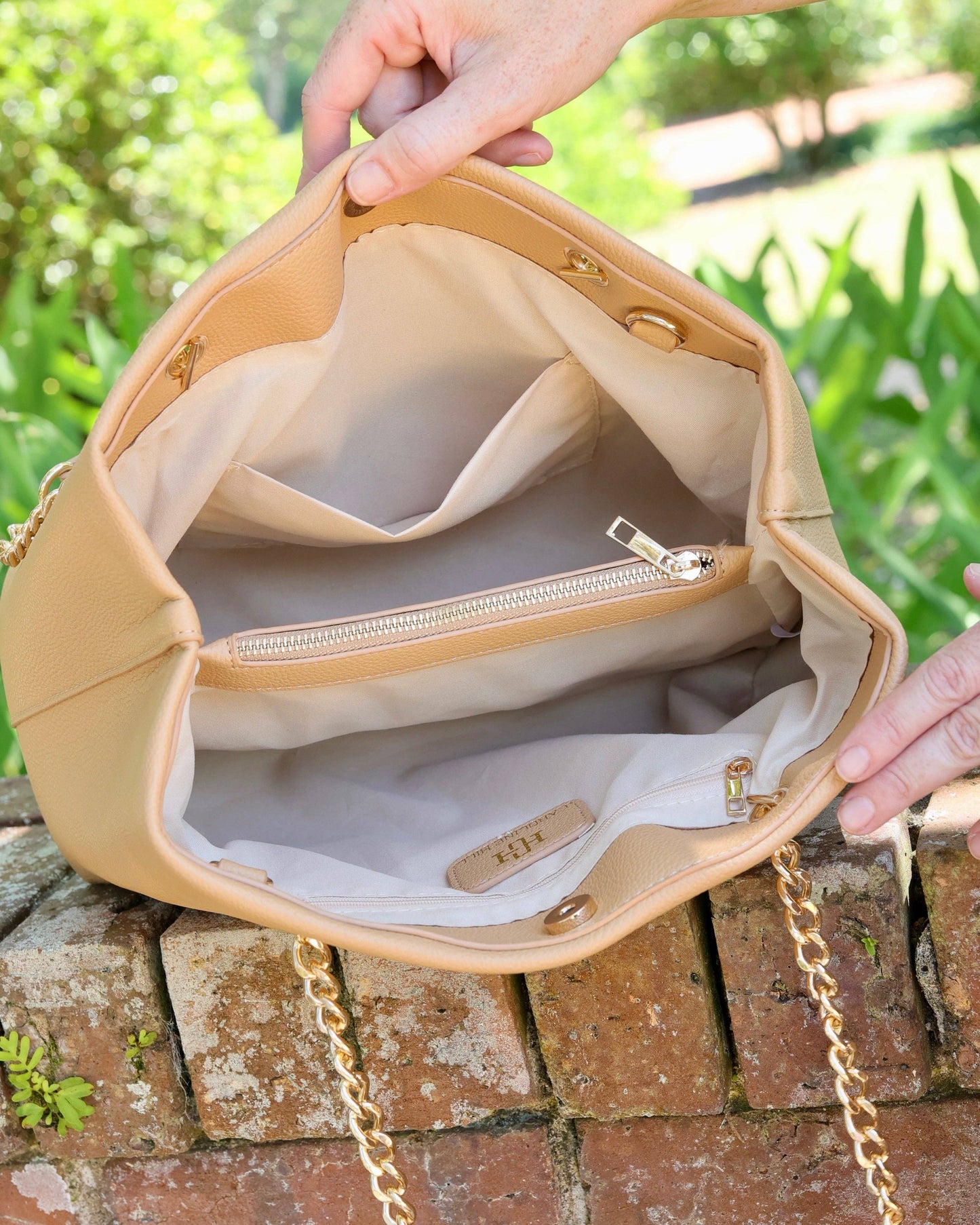 Blair Tote Tan