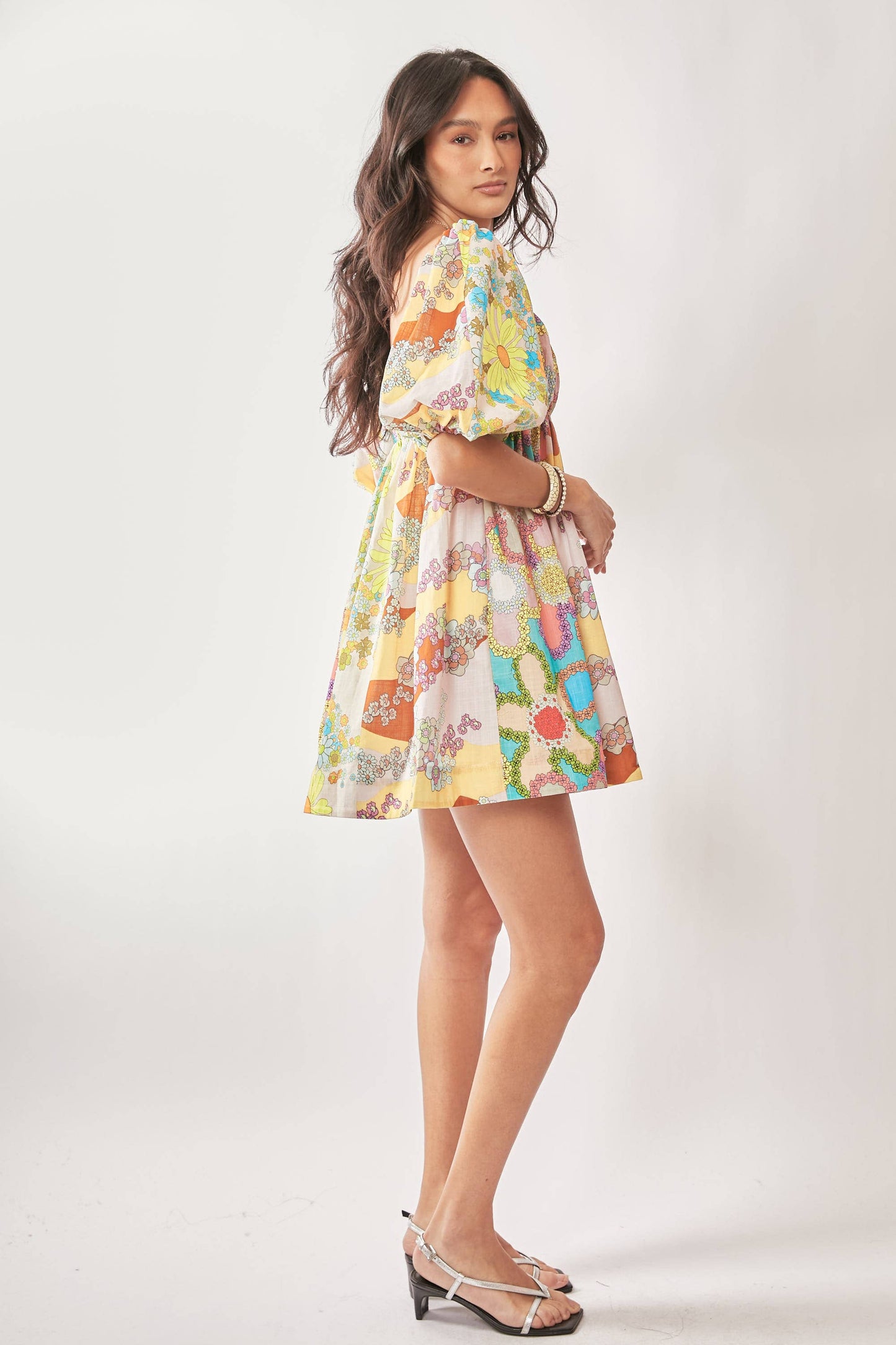 PLUS FLORAL PUFF SHORT SLEEVE BABYDOLL MINI DRESS