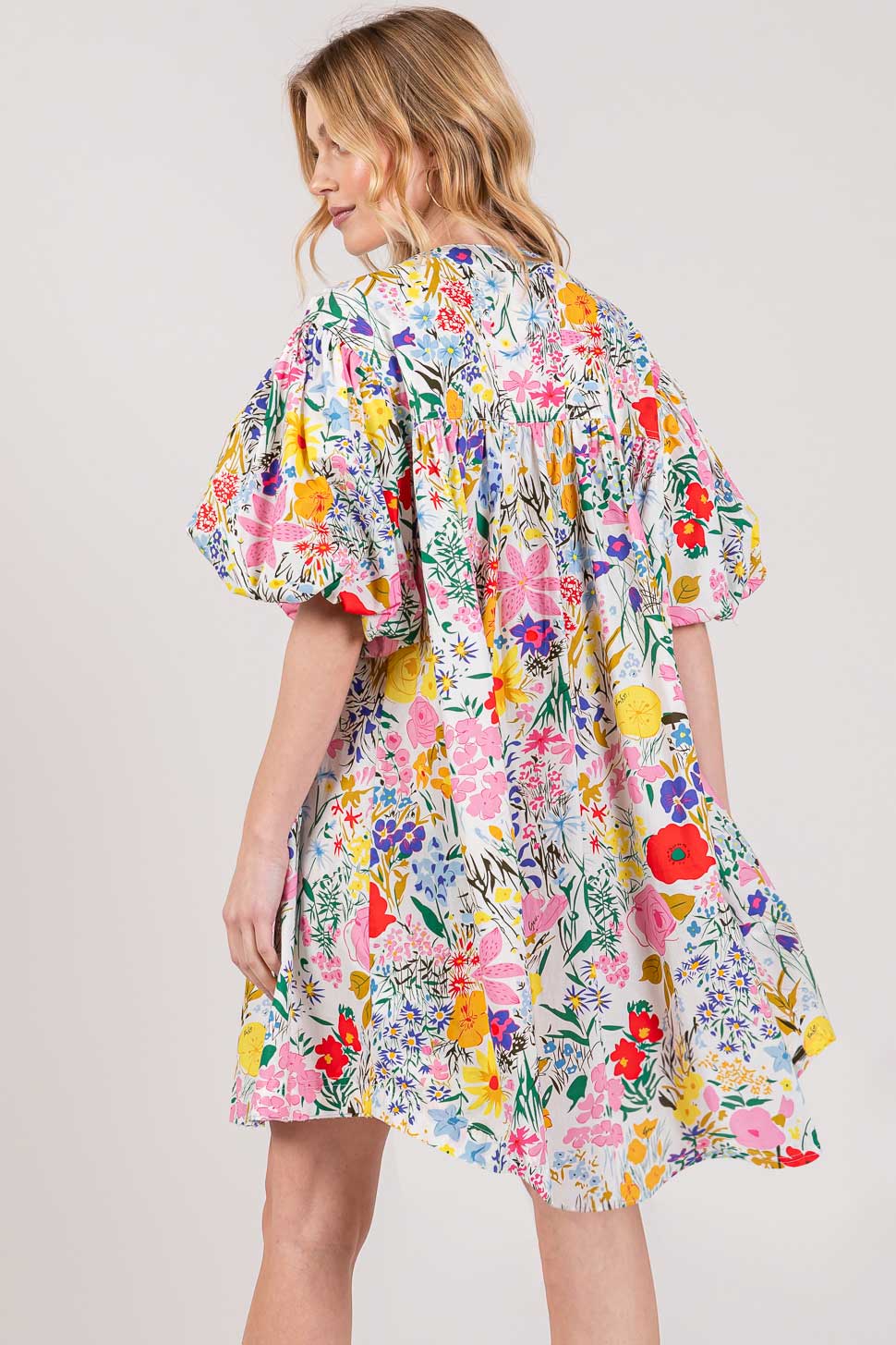 HALF BUTTON BUBBLE SLEEVE FLORAL MIDI DRESS