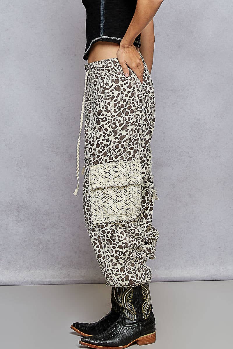 Tie waistband contrast crochet cargo pockets denim joggers