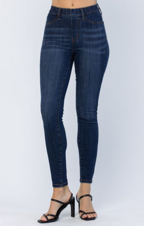 Dark Skinny Jeans