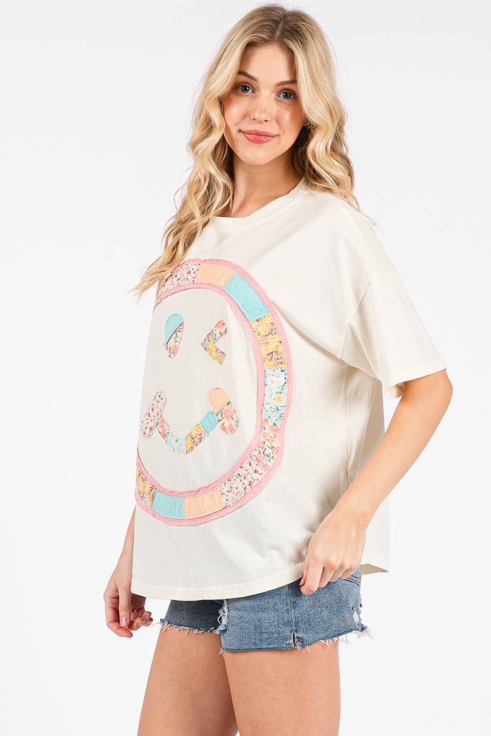 BOHO PATCHWORK SMILEY TEE