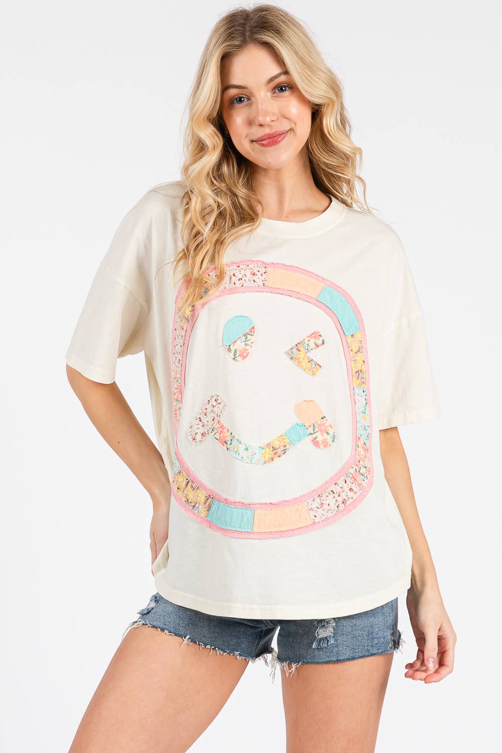 BOHO PATCHWORK SMILEY TEE