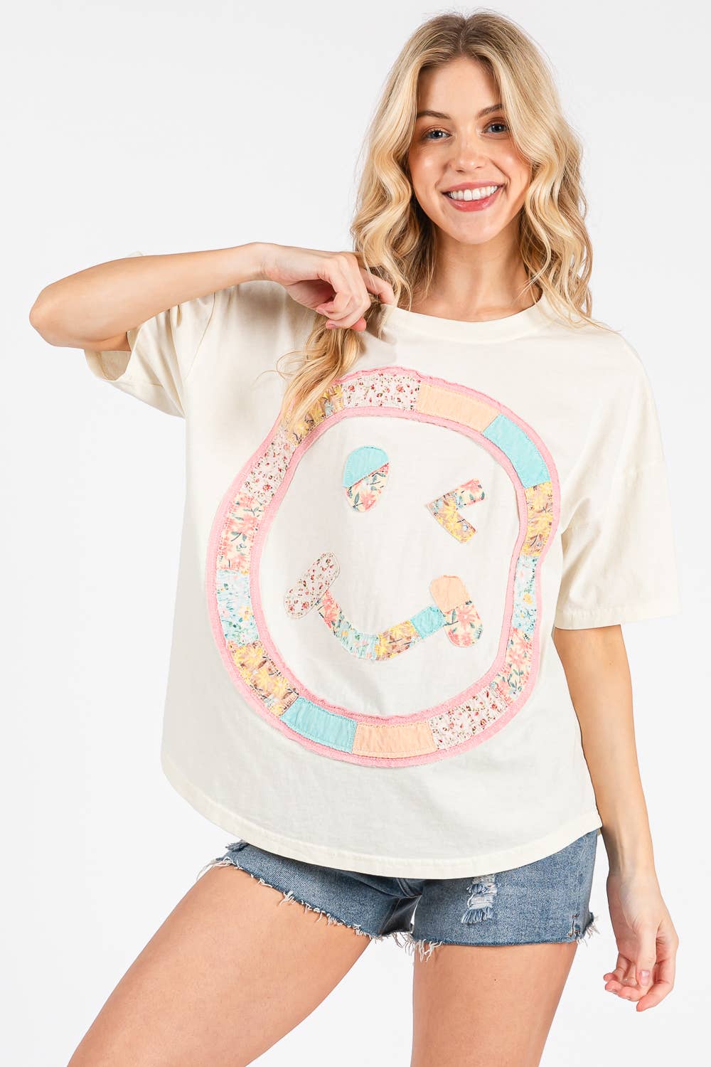 BOHO PATCHWORK SMILEY TEE