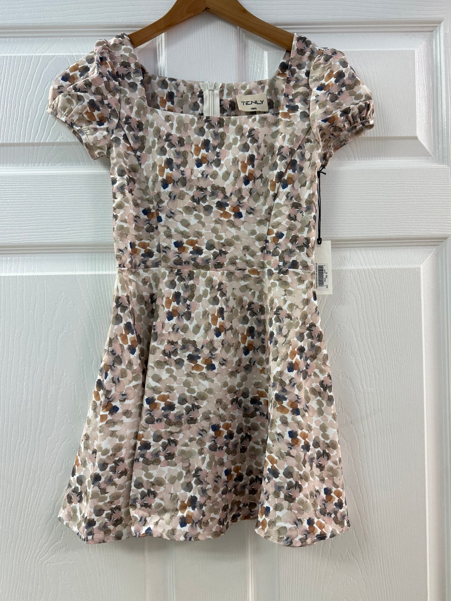 Kids Satin Puff Sleeve Dress