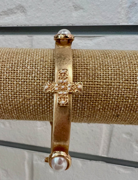 Good Cross Pearl Bracelet