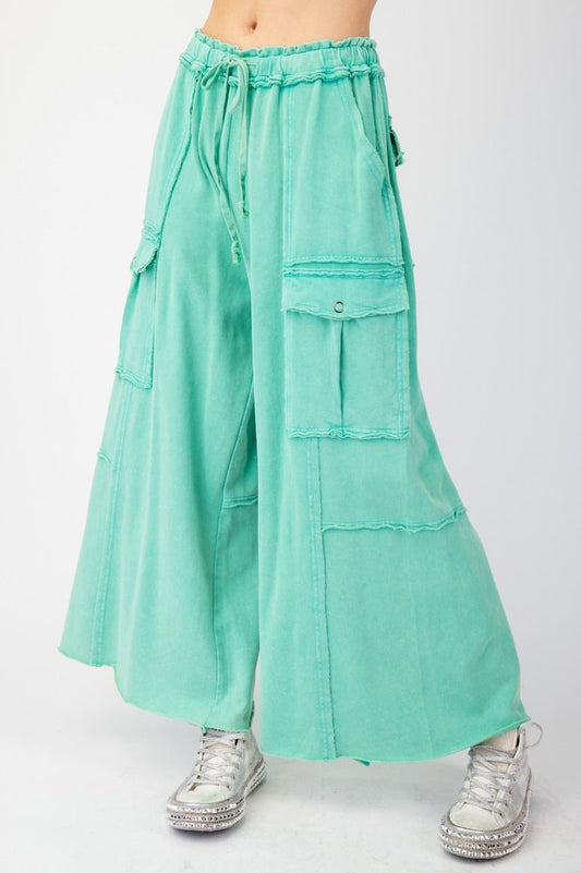 Wide Leg Cargo Pants