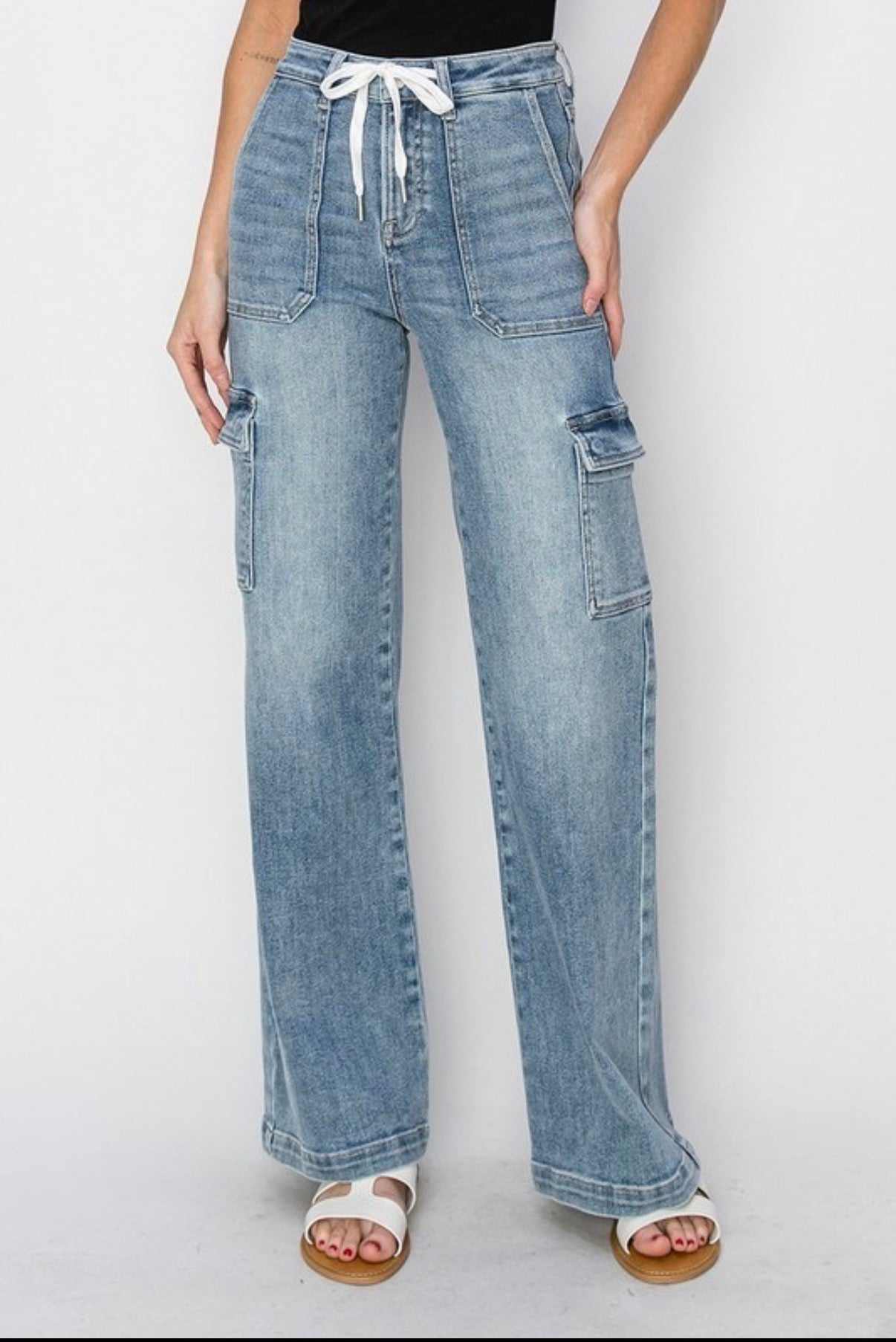 Mid Rise Cargo Jeans