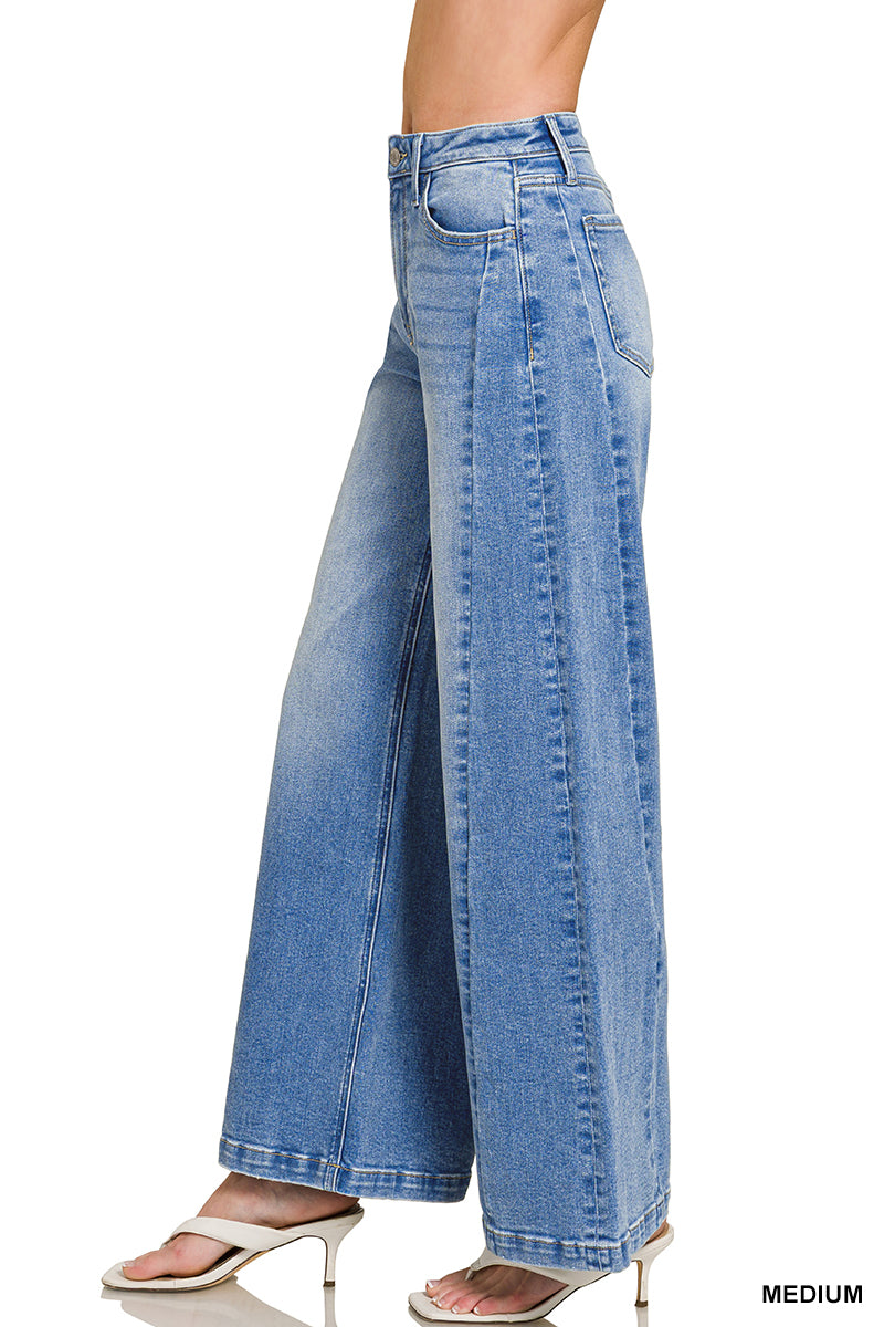 Wide Leg Light Washed Jeans