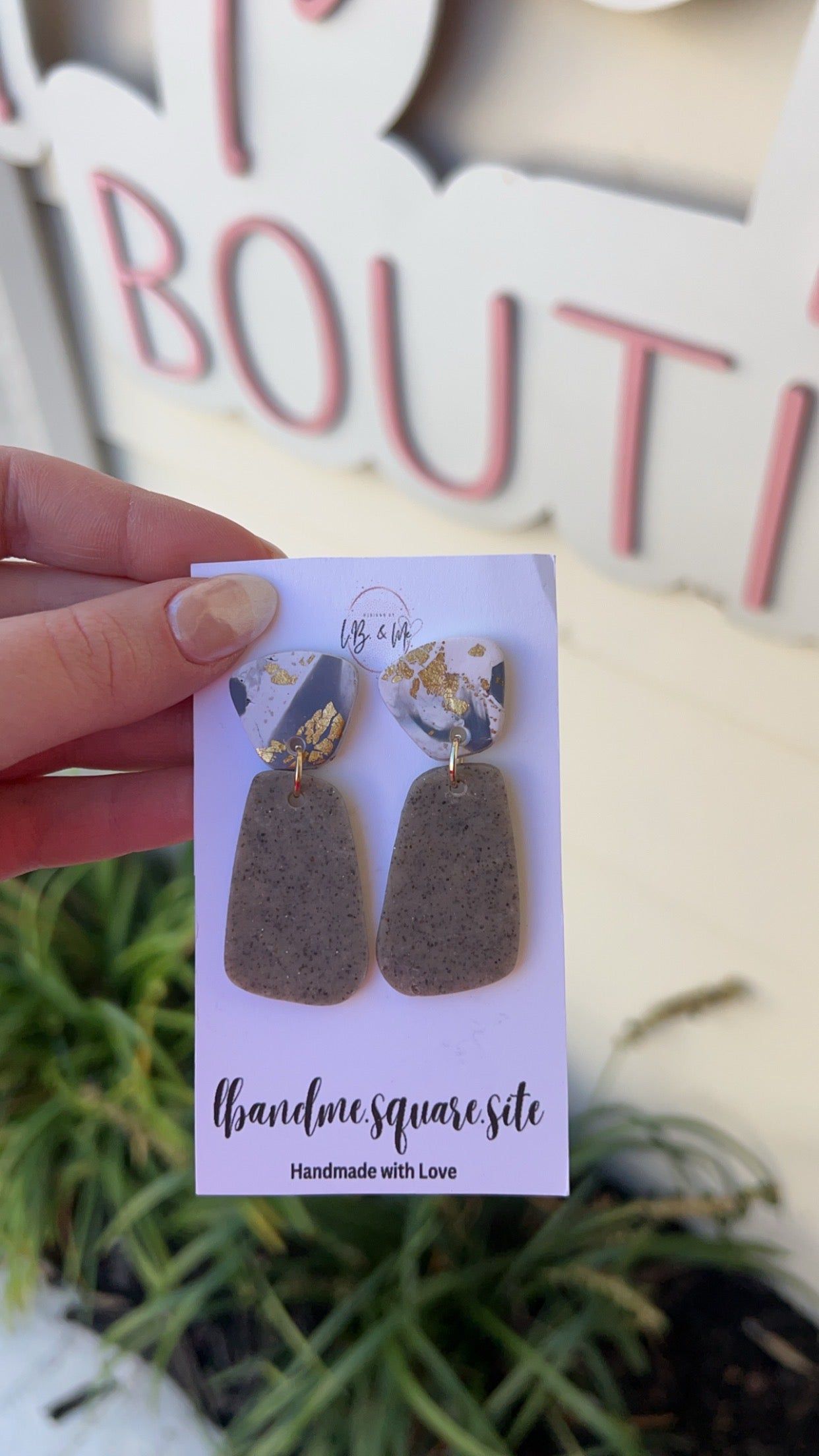 Oval Gray Marble Earrings