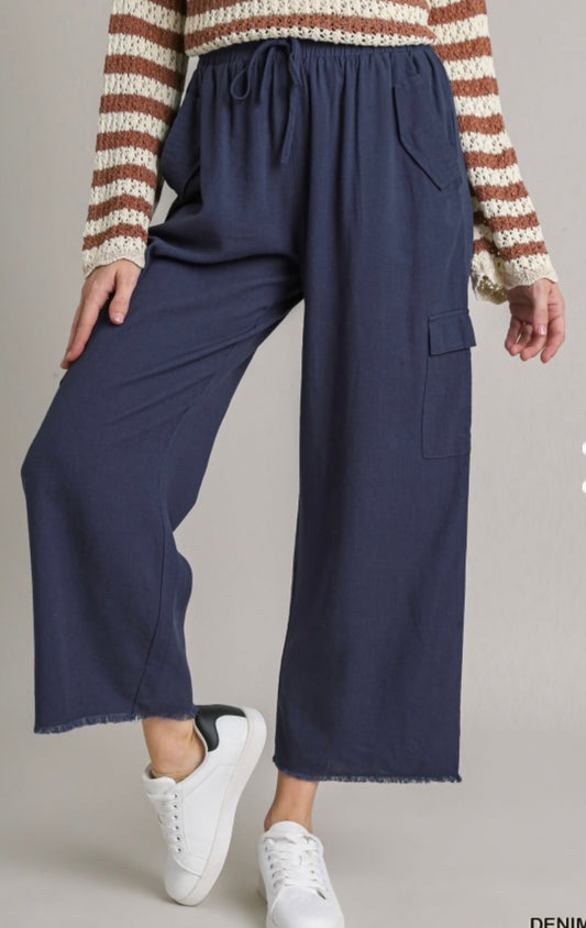 Blue Linen Frayed Hem Pants with Side Pockets