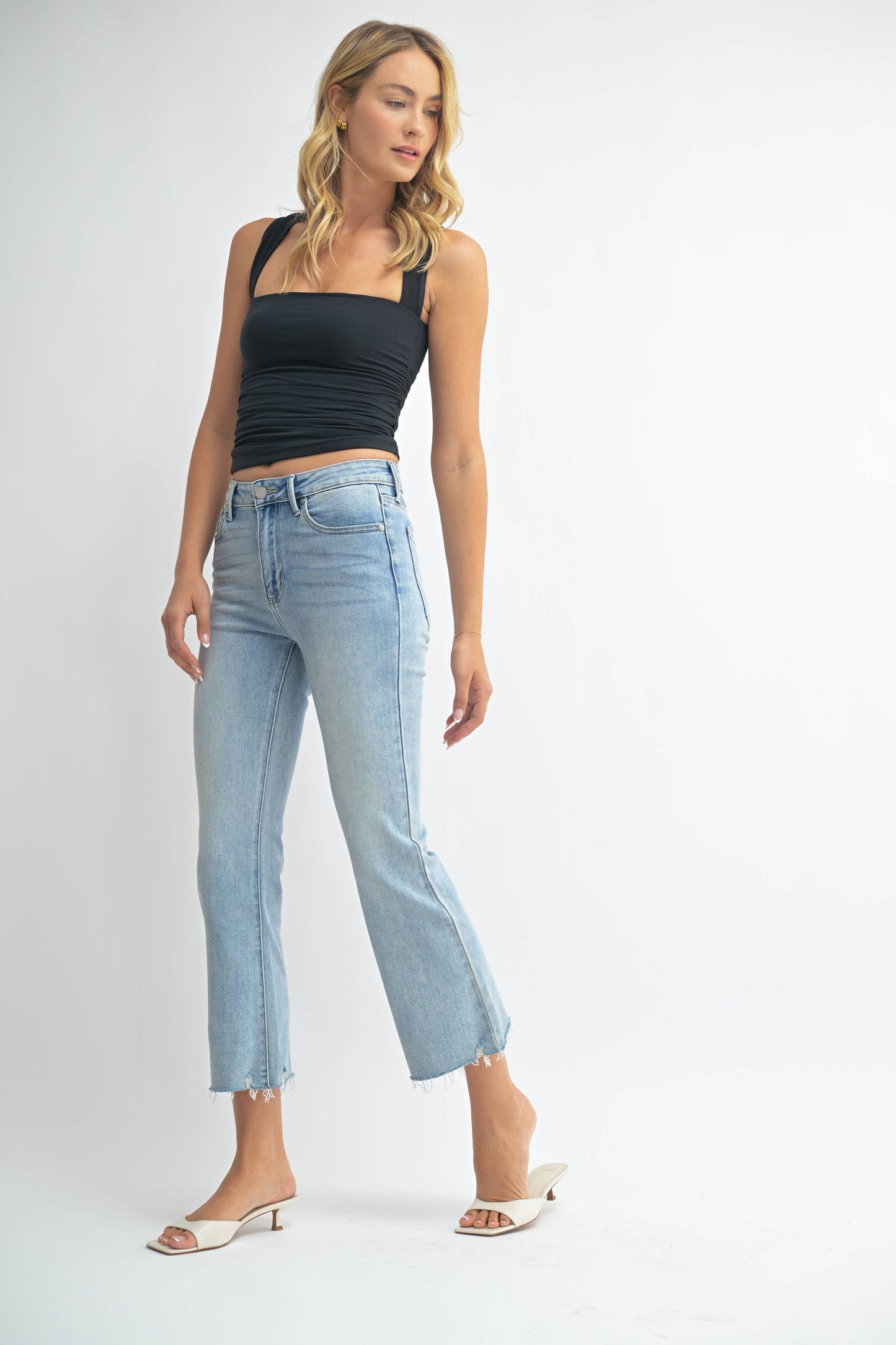 DP674 - LT - High Rise Crop Flare w/ Distressed Hem