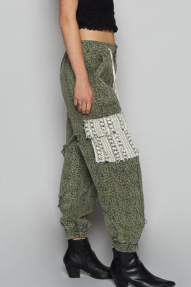 Tie waistband contrast crochet cargo pockets denim joggers