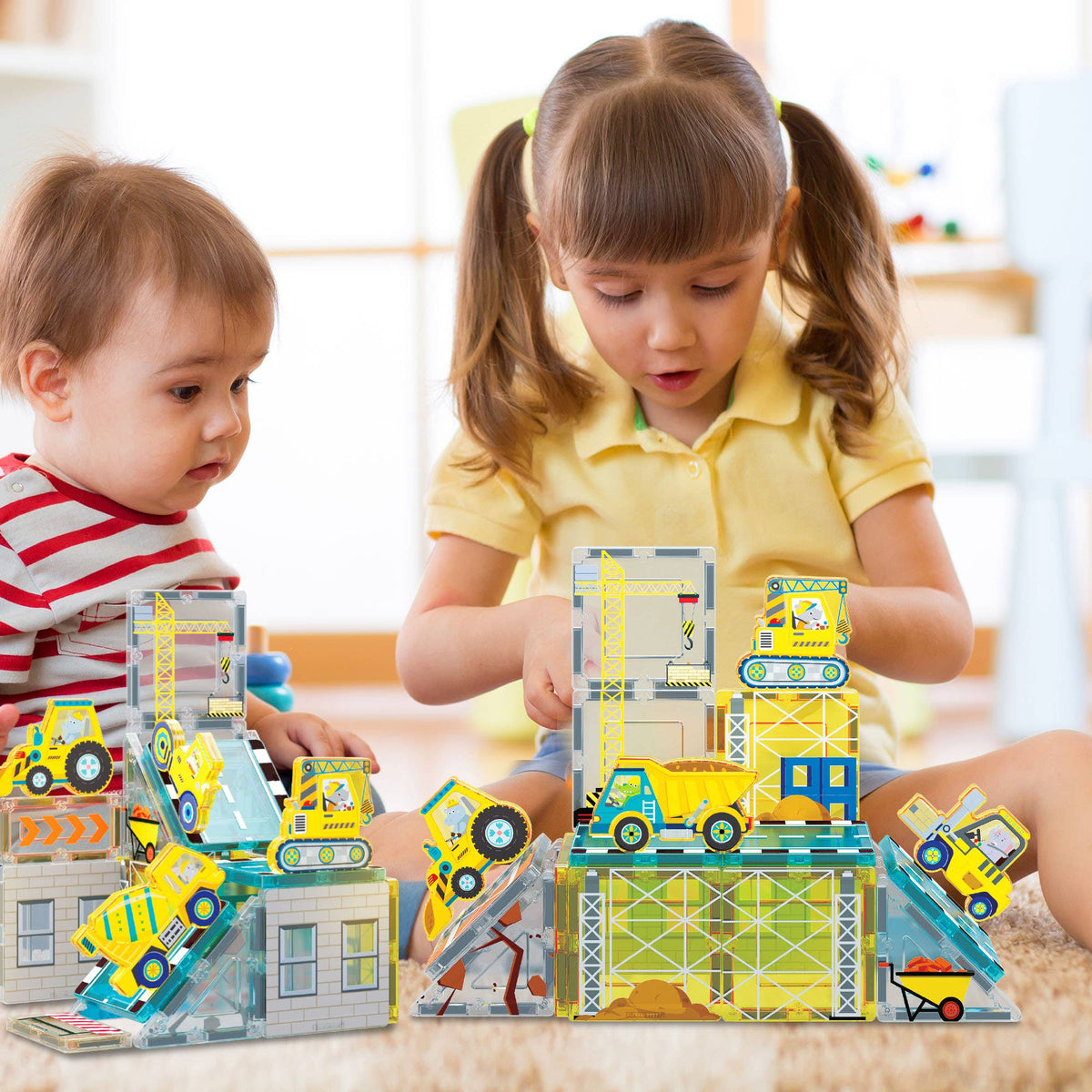 PicassoTiles 26 Piece Magnetic Building Set Playset